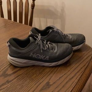 Hoka One One Bondi 7 size 11 running shoes